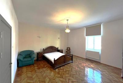 Apartament spatios cu 3 camere in zona Ultracentrala - 8