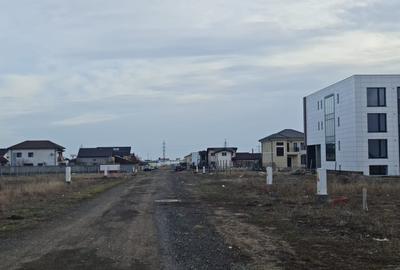 Teren Construcții intravilan de 500 mp, în Km 5 - 3