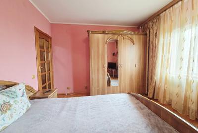 Apartament cu 2 camere decomandat, mobilat în Micro 17 - 10