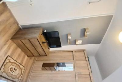 Garsonieră decomandată în Central - 2