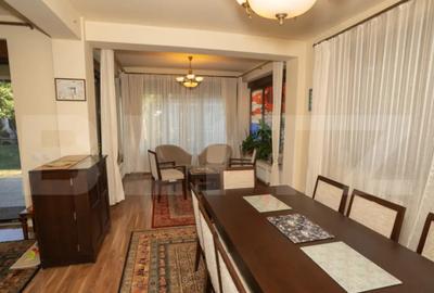 Casă cu 8 camere cu Piscina în Central - 7