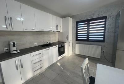 Casă cu 3 camere în Golești - 2