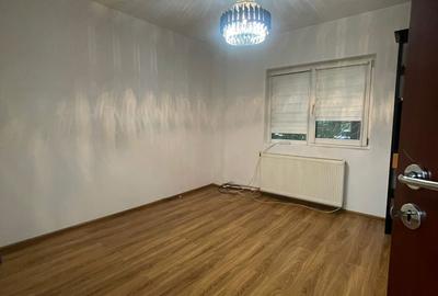 Apartament 3 camere, 72 mp, parter, lângă Teatrul Masca, Bulevardul Uverturii - 11