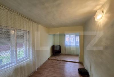 Casa cu 5 camere ?i teren de 461 mp, zona Poiana - 10