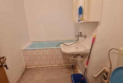 2 camere Obor , parter cu balcon ,sup 57 mp 2 camere Obor , parter cu balcon ,sup 57 mp - 8