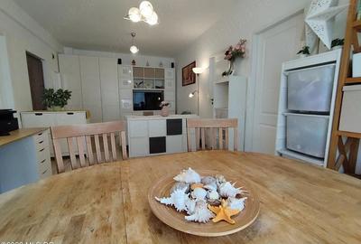 Apartament cu 3 camere decomandat în Europa - 8
