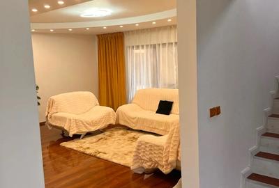 Casă cu Teren 1300 Mp în Albești - 1