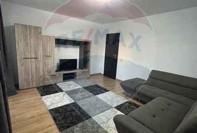 Apartament cu 2 camere decomandat, mobilat în Sânpetru - 2