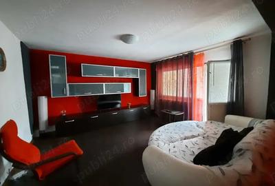 Apartament cu 3 camere decomandat în Mircea-Vodă