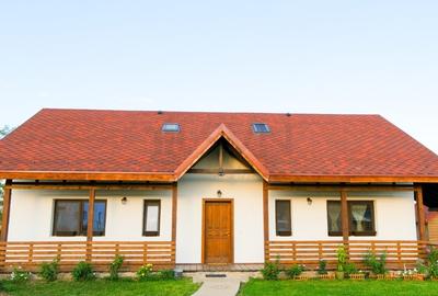 Casă individuală cu 3 camere cu Canalizare în Ciolpani - 3