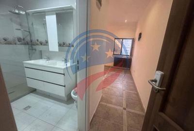 Spa?iu de inchiriat ultracentral ideal pentru afacerea ta! - 11