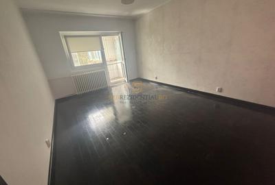 Apartament cu 2 camere semidecomandat în Berceni