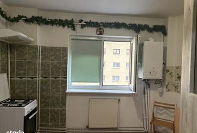 Apartament cu 2 camere în Triaj