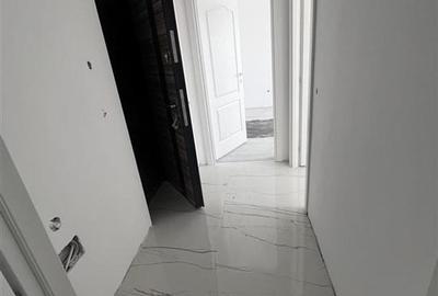 Garsonieră decomandată în Cug