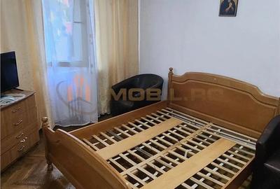 Apartament cu 2 camere nedecomandat în Filiași