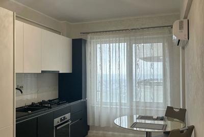 Apartament cu 7 camere în Central - 1