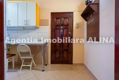 Apartament cu 2 camere semidecomandat în Micro 15 - 2