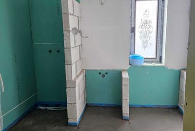 Casă cu 4 camere cu Teren 400 Mp în Central - 4