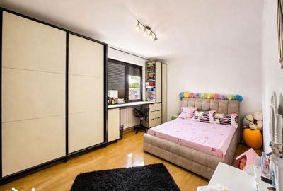 Casă cu 5 camere cu Teren 170 Mp în Radu Negru - 3
