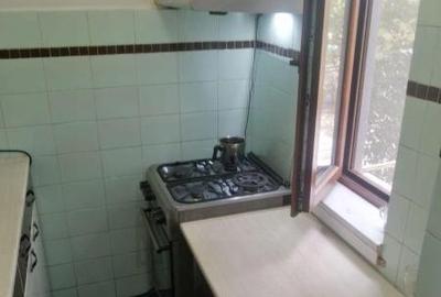 Garsonieră decomandată în CET - 3