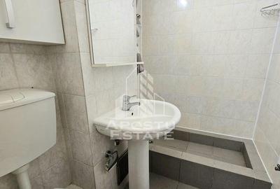 Garsonieră decomandată, mobilată în Bucovina - 5