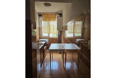 Apartament cu 2 camere în Spitalul Județean - 3