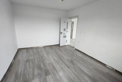 Casă cu 4 camere cu Teren 300 Mp în Hemeiuș - 9