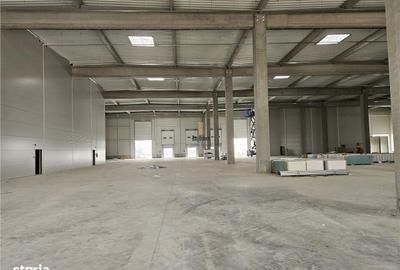 Spațiu comercial, de 1,770 mp, în Vest - 14