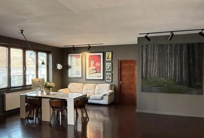 Apartament cu 4 camere decomandat în Central - 3