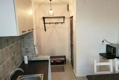 Inchiriez apartament 2 camere,proaspat renovat, in zona Borsec IuliusM - 1