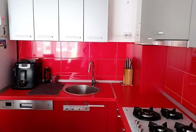 Apartament cu 3 camere decomandat în Florești - 6