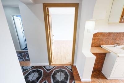 Apartament cu 4 camere decomandat, mobilat în Craiovița Nouă - 11