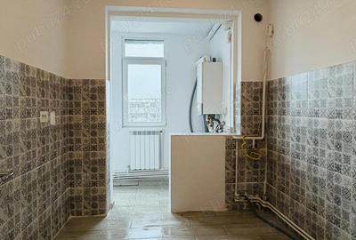 De vanzare apartament cu 2 semi. camere renovat in Galati, Tiglina II - 3
