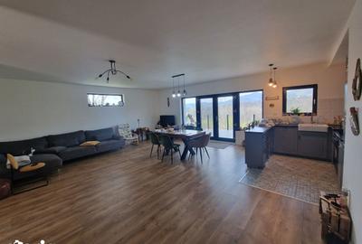 Casă cu 3 camere cu Teren 1000 Mp în Central - 10