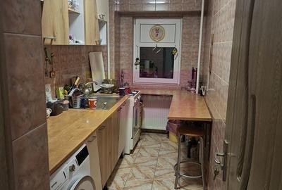 Garsonieră decomandată în Apărătorii Patriei - 3