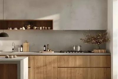 Apartament cu 3 camere decomandat în Titan