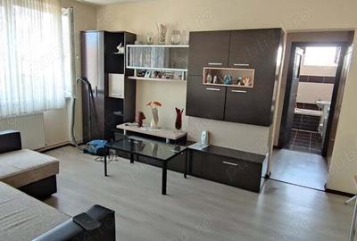 Vand Apartament complet utilat cu 2 camere semidecomandat.Gura campului,strada clujului.