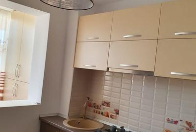Apartament cu 2 camere decomandat în Vlahuță