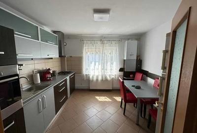 Apartament cu 3 camere, decomandat, Calea Bucuresti, CT, AC! - 2
