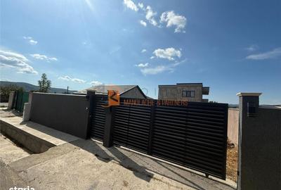 Casă cu 4 camere decomandat în Pleșești - 13