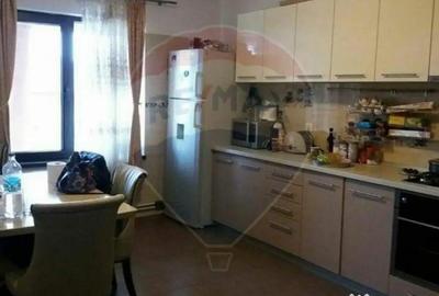 Casă cu 4 camere cu Teren 768 Mp în Sânpetru - 9