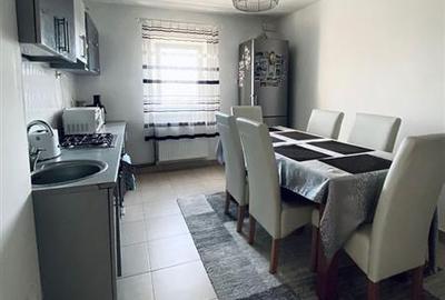 Apartament cu 2 camere semidecomandat, mobilat în Lipovei
