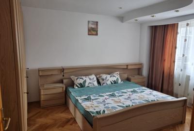 Apartament 3 camere zona Zavoi - 16
