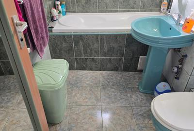 Apartament cu 3 camere decomandat în Central - 4