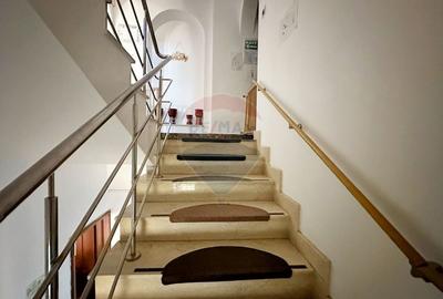 Casă cu 17 camere cu Teren 853 Mp în Pipera - 24