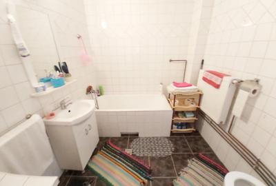 Casa de vanzare cu teren generos - 9