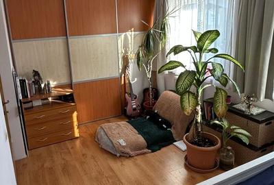 Apartament cu 3 camere, mobilat în Bună Ziua