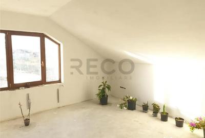 Casă cu 5 camere cu Teren 1480 Mp în Biharia - 4