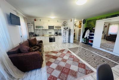 Apartament cu 3 camere semidecomandat, mobilat în Florești - 3