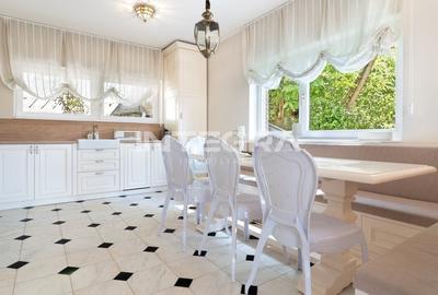 Panorama Clujului din Fiecare Fereastra: Eleganta Italiana langa Parcul Central - 13